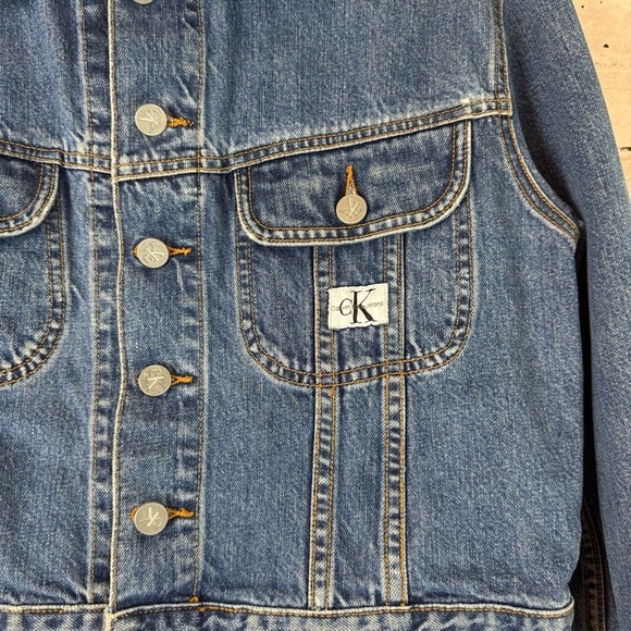 Vintage Calvin Klein Jeans Women's Medium Denim Jean Jacket Basic Cropped M USA - Picture 3 of 7